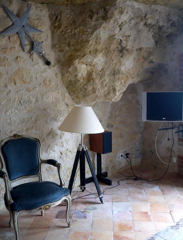 Gites Troglodytes Du Chateau De L'Etoile Vernou-sur-Brenne Room photo